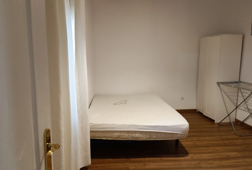 Venta - Piso -
Barcelona - El Gòtic