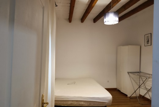 Venta - Piso -
Barcelona - El Gòtic