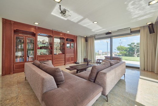 Sale - Chalet -
Cunit