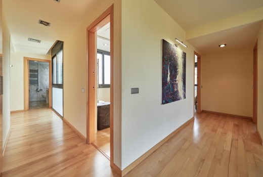 Sale - Chalet -
Cunit