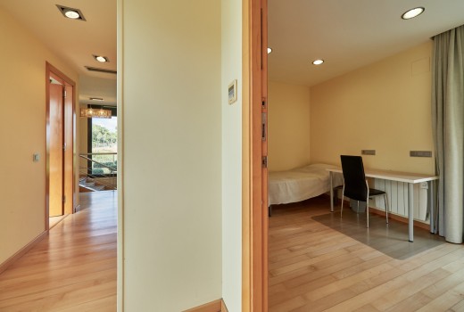 Sale - Chalet -
Cunit
